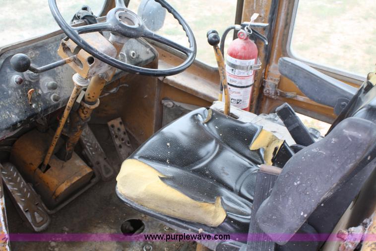 image for item A2203 Fiat-Allis 645B wheel loader