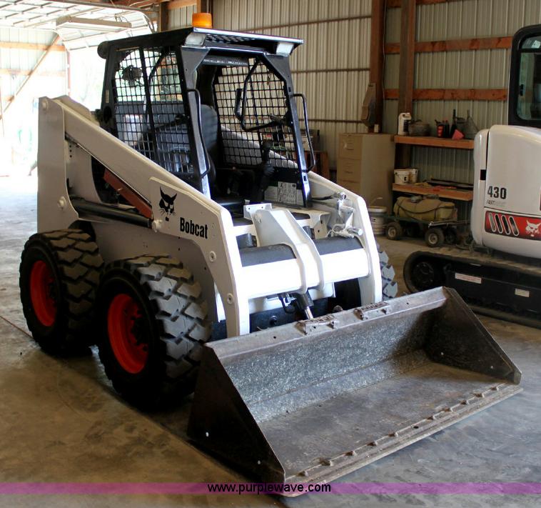 image for item A2547 1999 Bobcat 863 skid steer