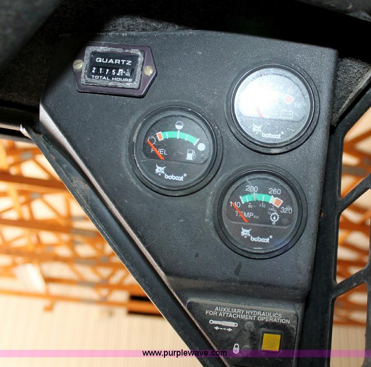 image for item A2547 1999 Bobcat 863 skid steer