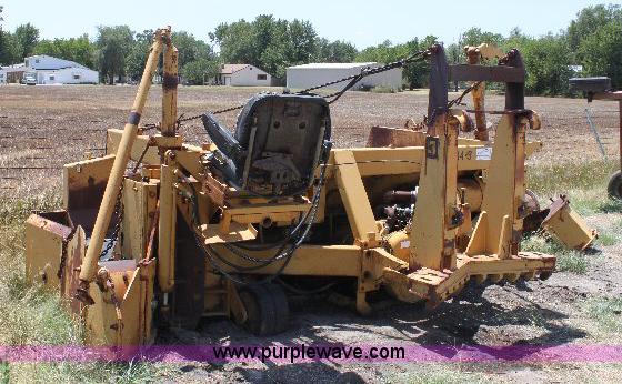 image for item A2562 Ulrich BLS110 shoulder widening machine
