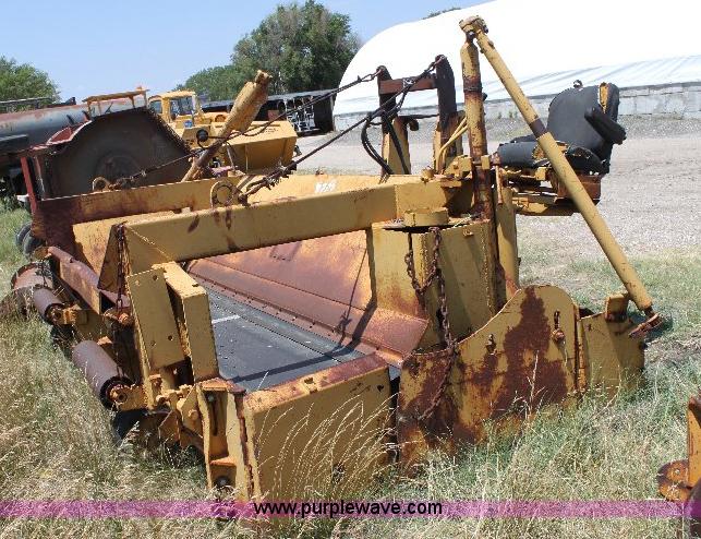 image for item A2562 Ulrich BLS110 shoulder widening machine