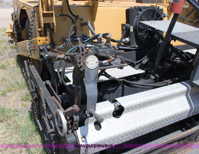 image for item A2563 1989 Blaw-Knox PF150 paver