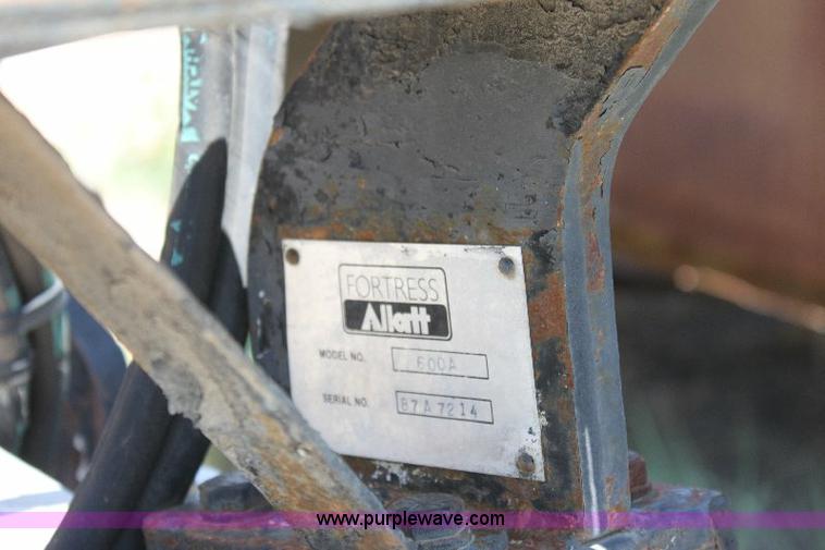 image for item A2563 1989 Blaw-Knox PF150 paver