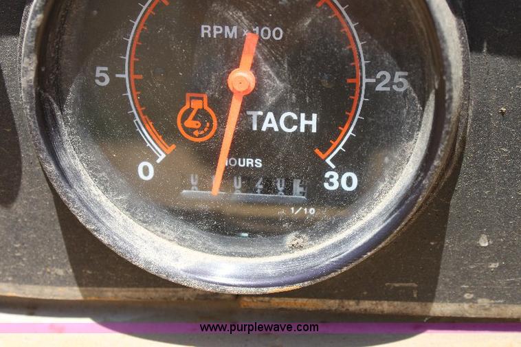 image for item A2563 1989 Blaw-Knox PF150 paver