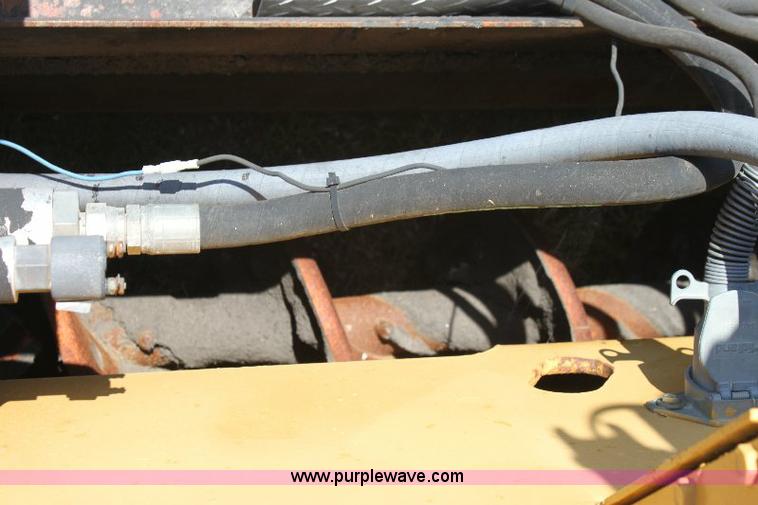 image for item A2563 1989 Blaw-Knox PF150 paver