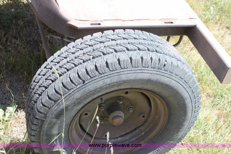 image for item A2564 1990 Rosco RB38 power broom