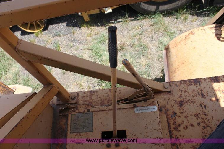 image for item A2564 1990 Rosco RB38 power broom