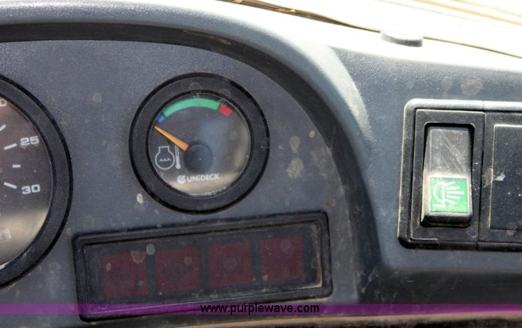 image for item A2579 1996 Ford 555E backhoe