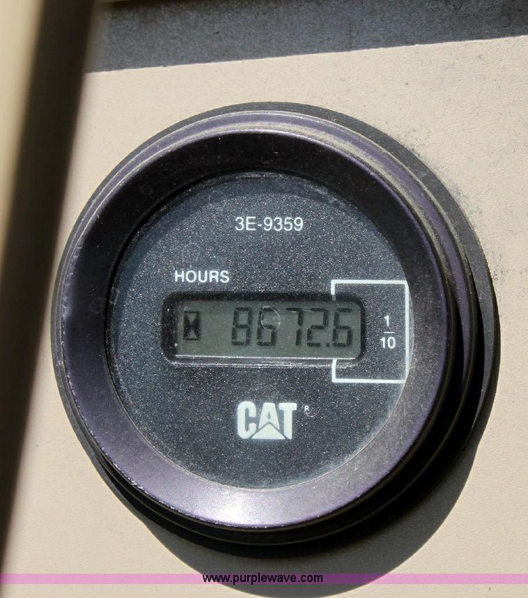 image for item A2580 1995 Caterpillar 140H motor grader