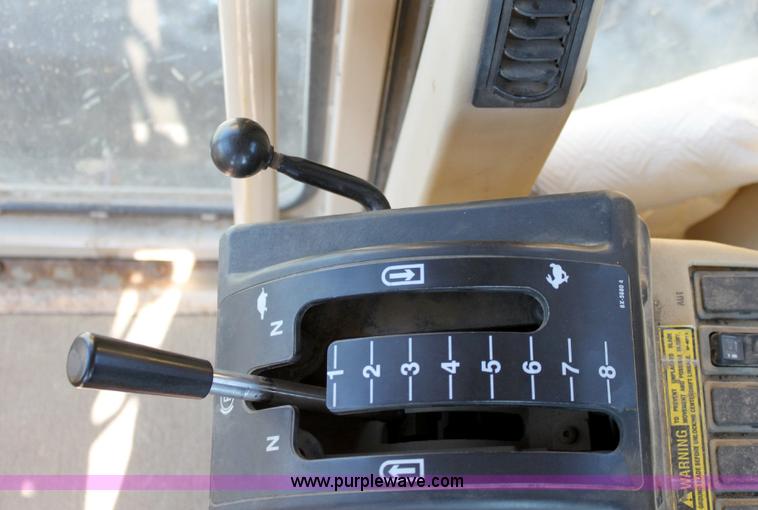 image for item A2580 1995 Caterpillar 140H motor grader