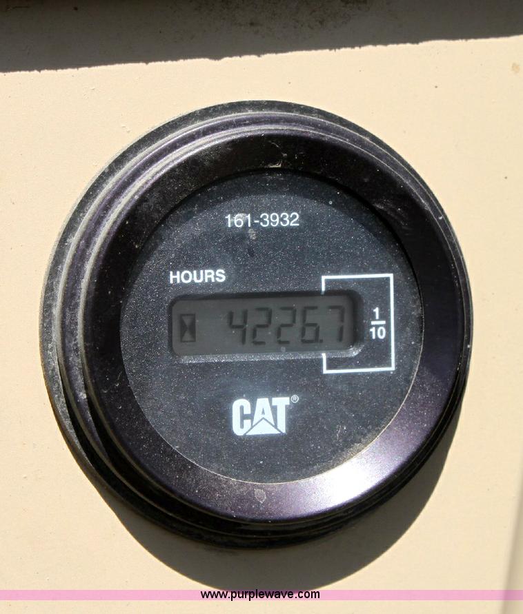 image for item A2581 2000 Caterpillar 140H motor grader