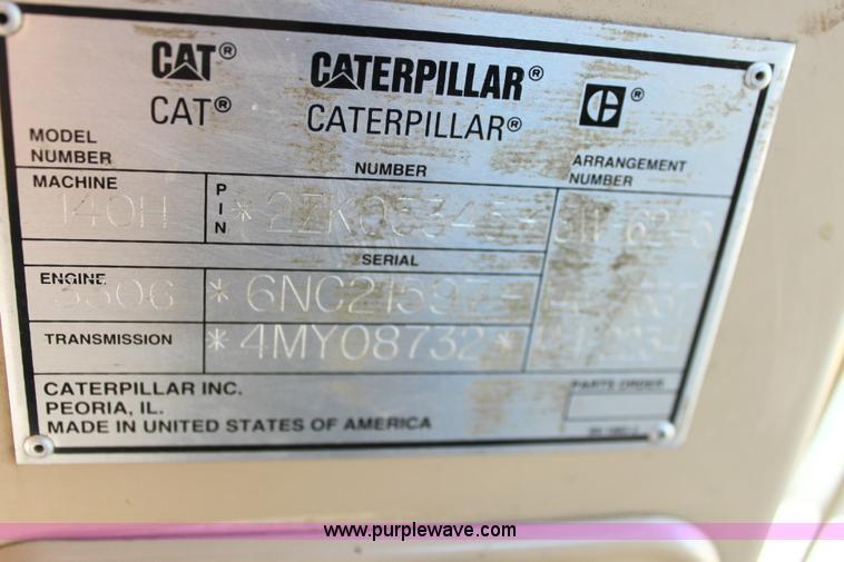 image for item A2581 2000 Caterpillar 140H motor grader