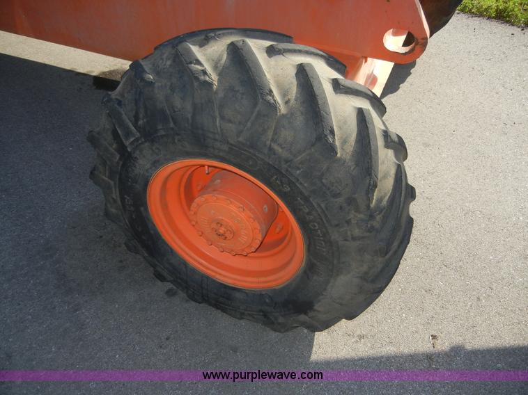 image for item A3075 1999 JLG 40H lift