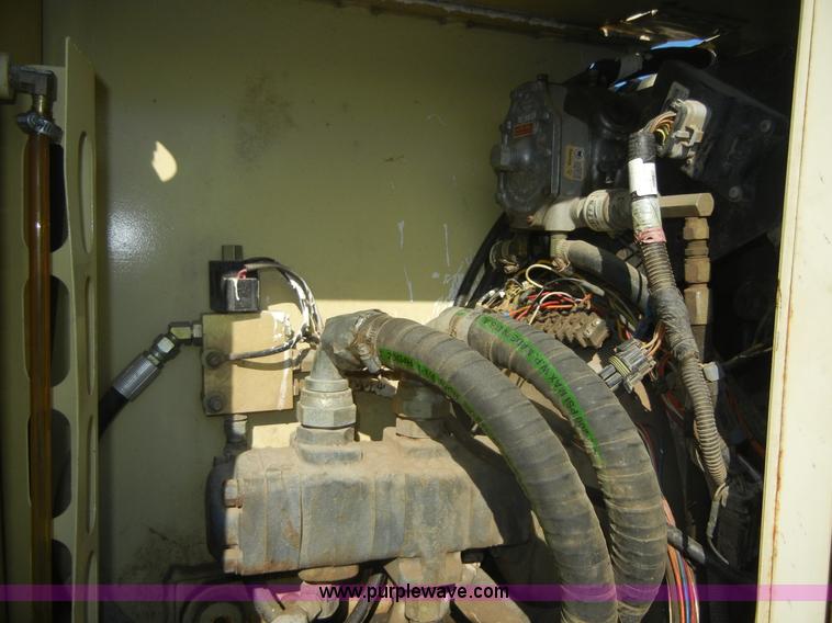 image for item A3075 1999 JLG 40H lift