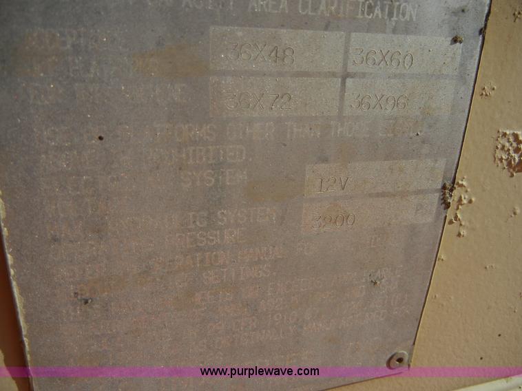 image for item A3075 1999 JLG 40H lift