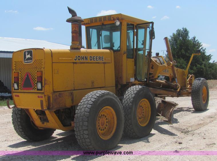 image for item A3594 John Deere 770BH motor grader