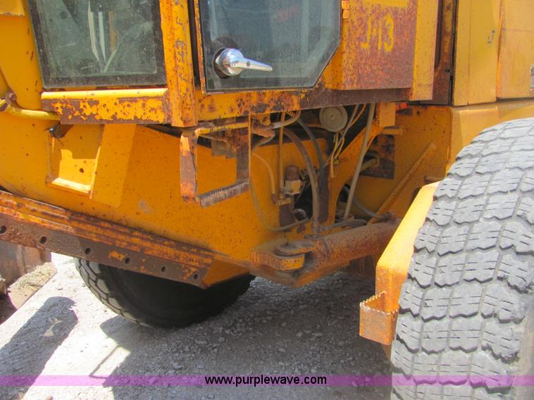 image for item A3594 John Deere 770BH motor grader