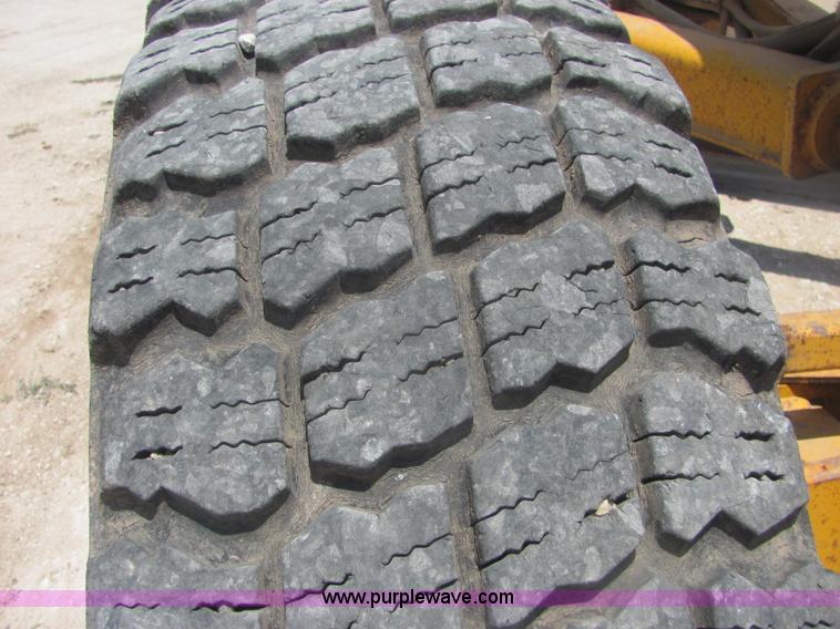 image for item A3594 John Deere 770BH motor grader