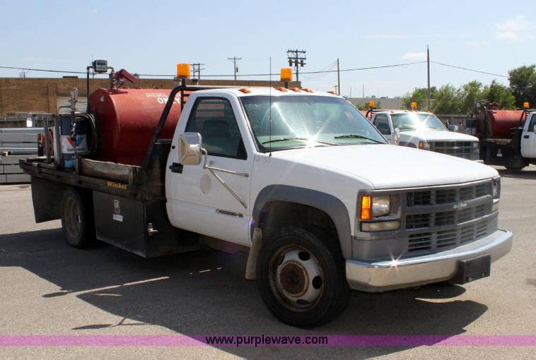 image for item A3648 1998 Chevrolet Cheyenne C3500HD service truck