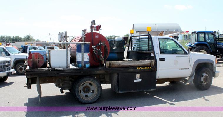 image for item A3648 1998 Chevrolet Cheyenne C3500HD service truck