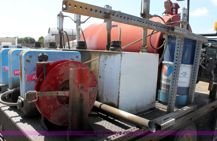 image for item A3648 1998 Chevrolet Cheyenne C3500HD service truck