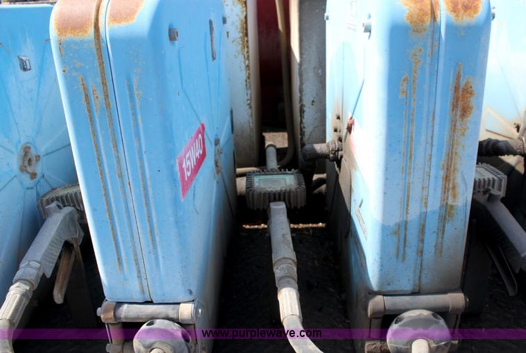 image for item A3648 1998 Chevrolet Cheyenne C3500HD service truck