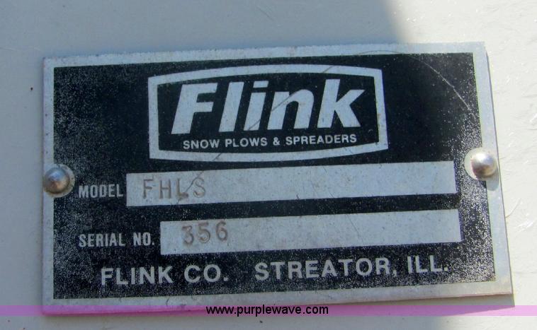 image for item A3649 1999 International 4900 plow truck