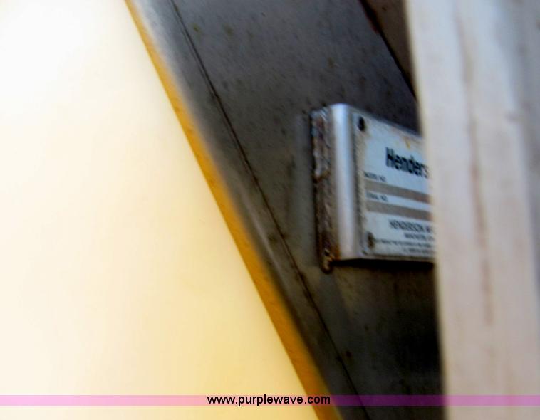 image for item A3649 1999 International 4900 plow truck