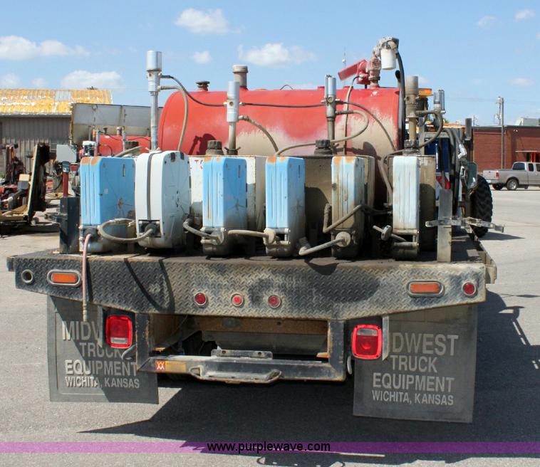 image for item A3650 1998 Chevrolet Cheyenne C3500HD service truck