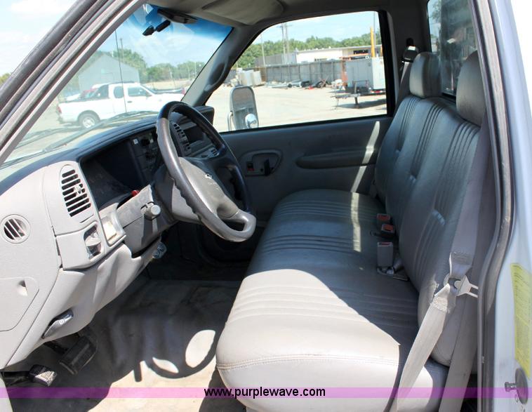 image for item A3650 1998 Chevrolet Cheyenne C3500HD service truck