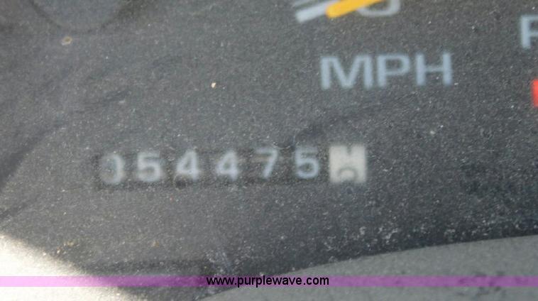 image for item A3650 1998 Chevrolet Cheyenne C3500HD service truck