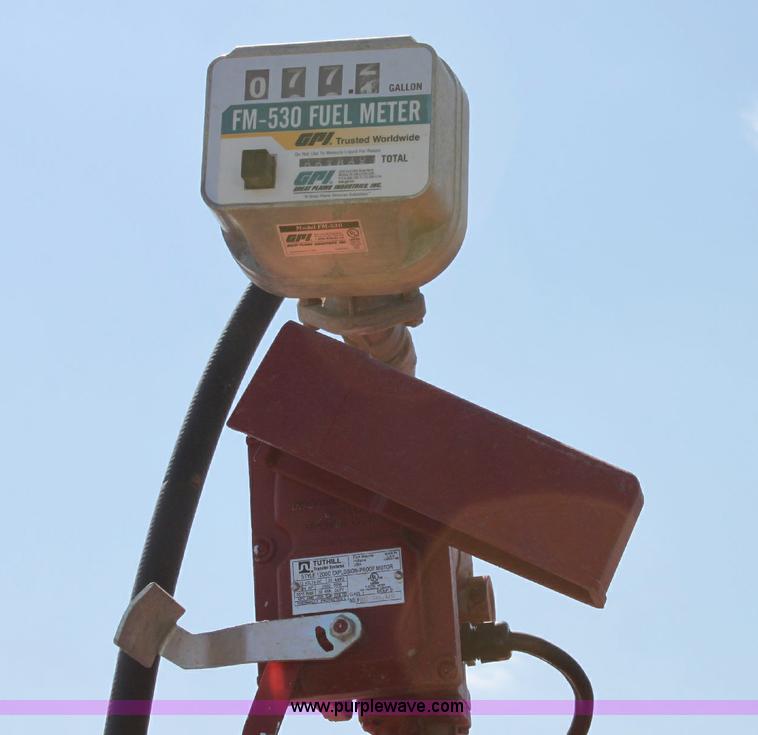 image for item A3651 1998 Chevrolet Cheyenne C3500HD service truck