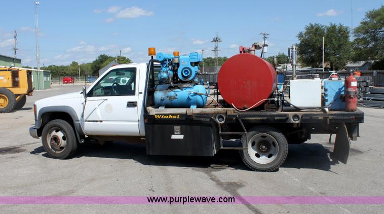 image for item A3652 1998 Chevrolet Cheyenne C3500HD service truck