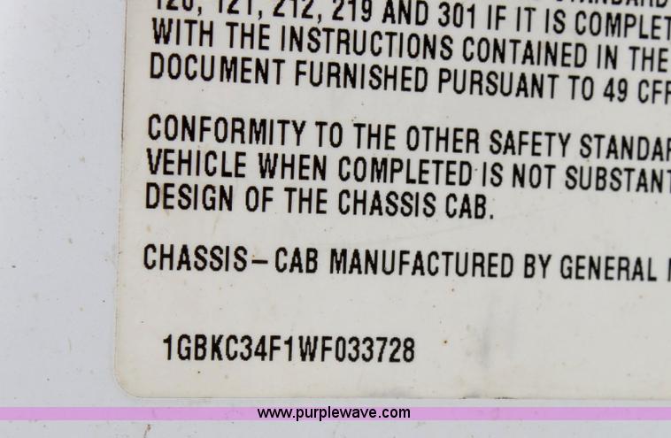 image for item A3652 1998 Chevrolet Cheyenne C3500HD service truck