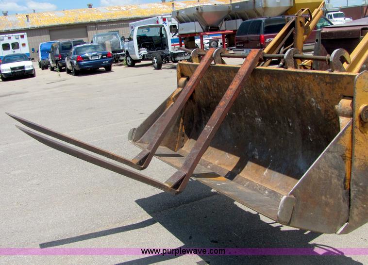 image for item A3655 1994 Case 580 Super K backhoe