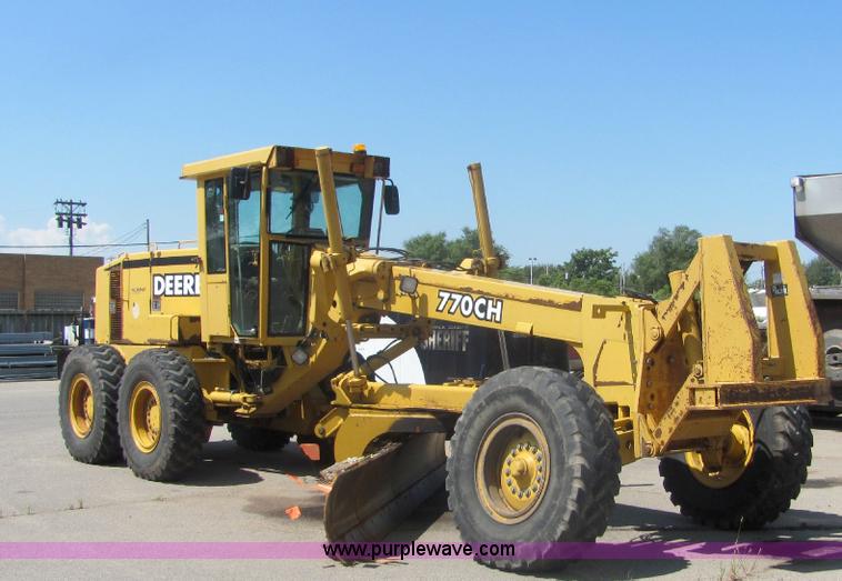 image for item A3660 John Deere 770CH motor grader
