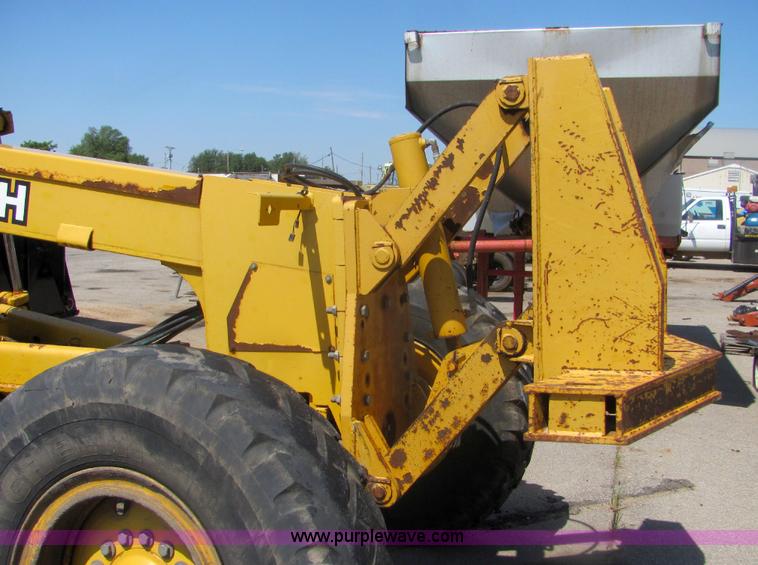 image for item A3660 John Deere 770CH motor grader