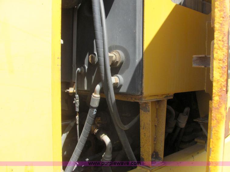 image for item A3660 John Deere 770CH motor grader