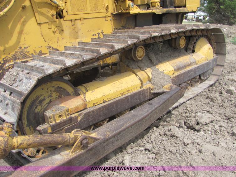 image for item A3664 Komatsu D65PB dozer