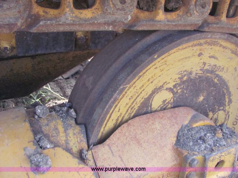 image for item A3664 Komatsu D65PB dozer