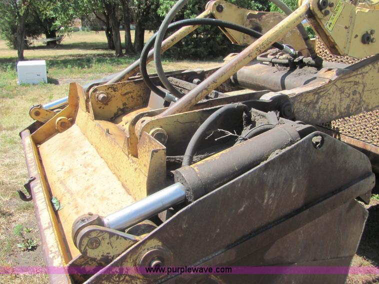 image for item A3665 Fiat-Allis FL10C track loader
