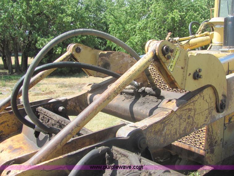 image for item A3665 Fiat-Allis FL10C track loader