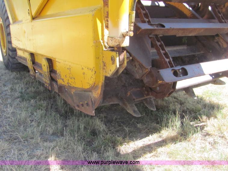 image for item A3666 International 412 scraper