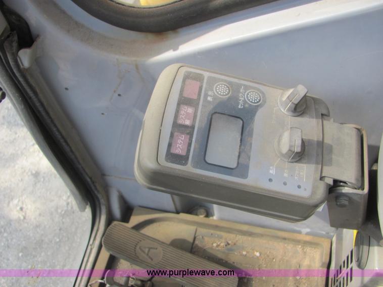 image for item A3669 1995 Hitachi EX75 excavator