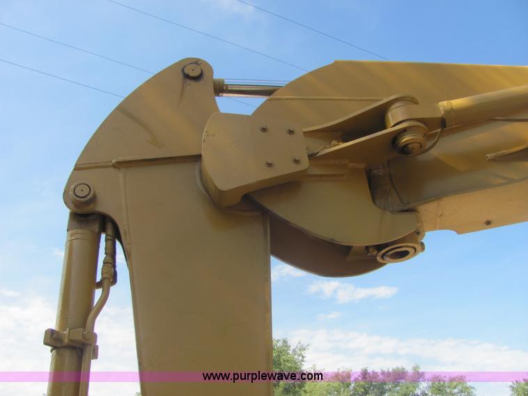 image for item A3669 1995 Hitachi EX75 excavator