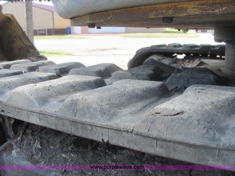 image for item A3669 1995 Hitachi EX75 excavator