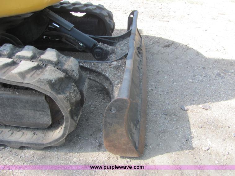 image for item A3669 1995 Hitachi EX75 excavator