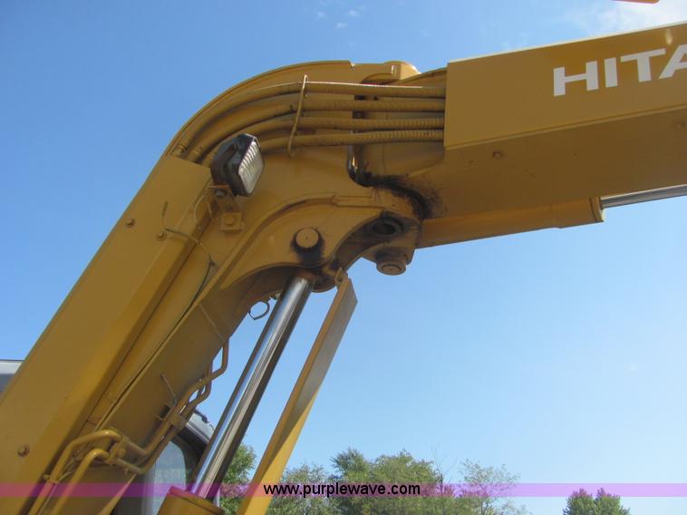 image for item A3669 1995 Hitachi EX75 excavator