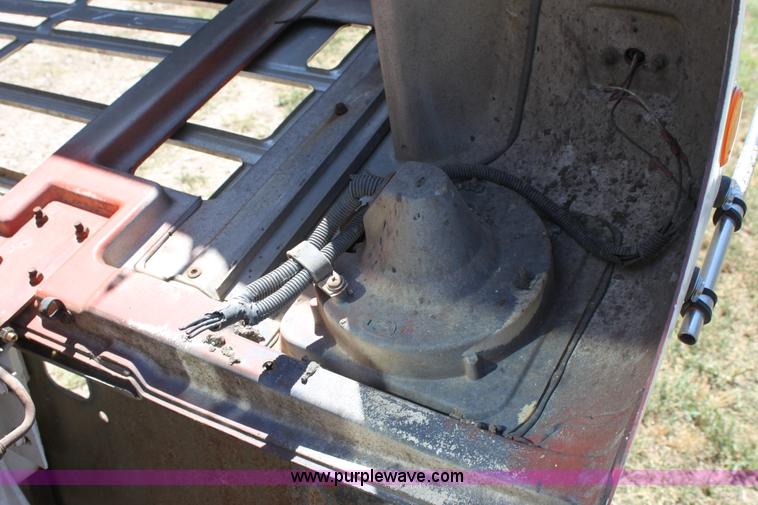 image for item A3682 1981 International F2574 semi truck