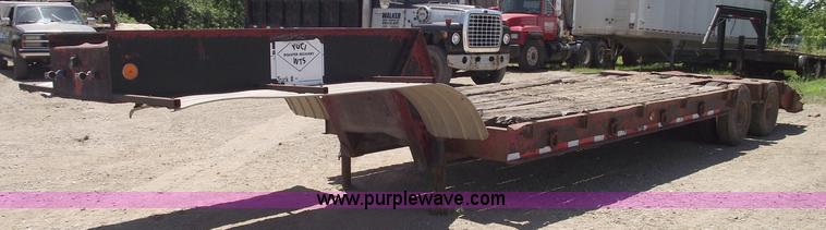 image for item A4144 1972 Fruehauf 25 ton lowboy trailer